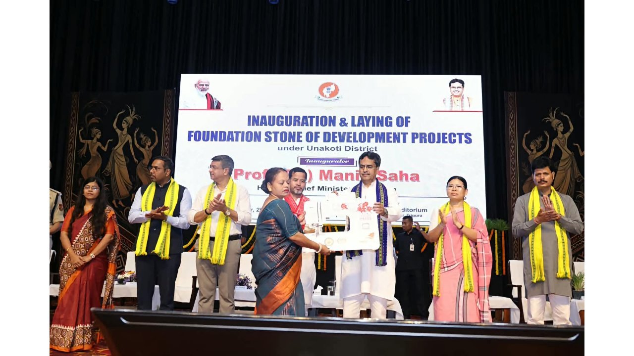 CM Manik Saha Inaugurates 21 Development Projects Worth Over ₹40 Crore in Kumarghat